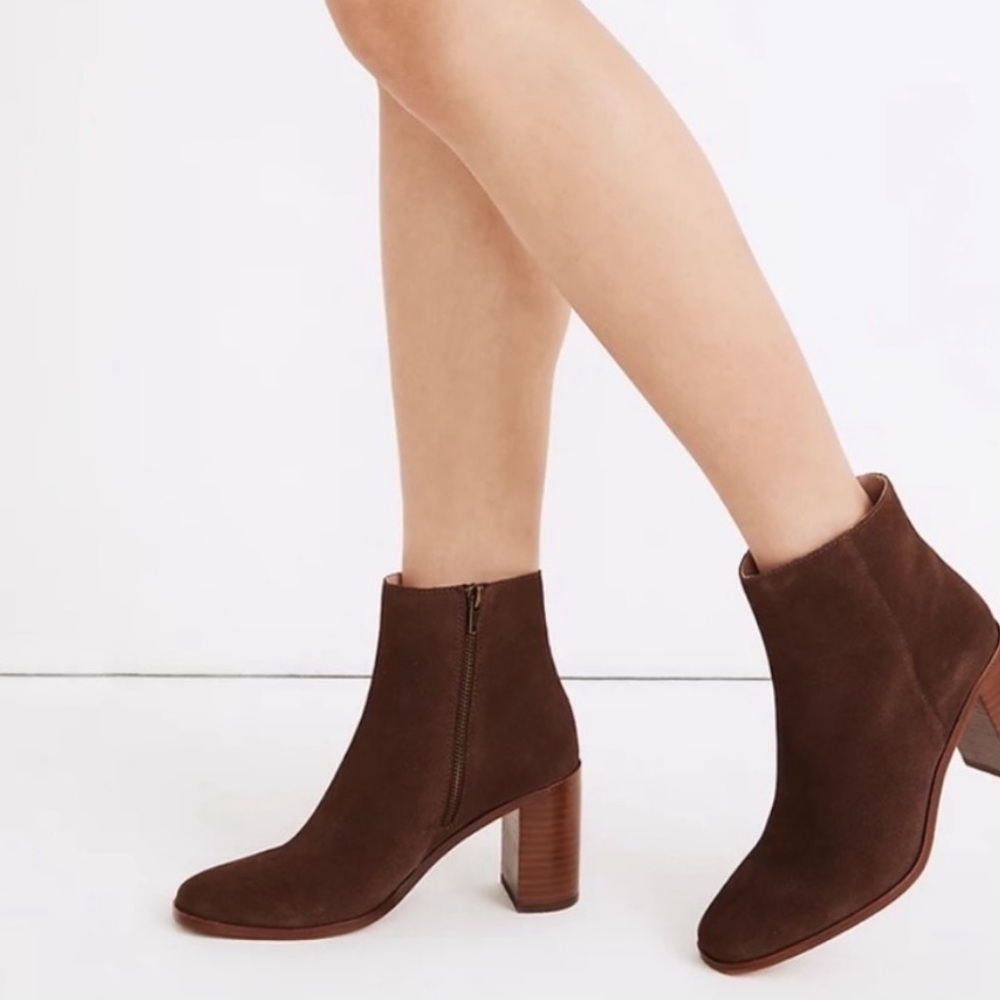Madewell The Greer Boot in Suede Brown